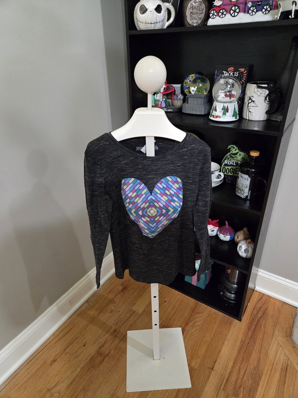 Cat & Jack Black Long-Sleeve Tee with Multicolor Heart